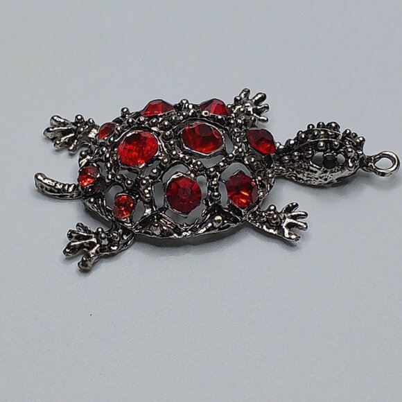 Red silver Turtle Pendant, silver color, red rhinestone, shiny crystals details - Picture 3 of 7